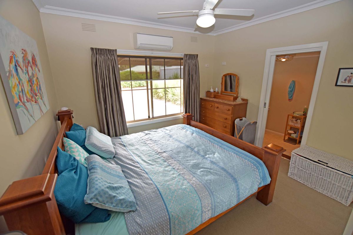 14 Weller Road, Lancaster