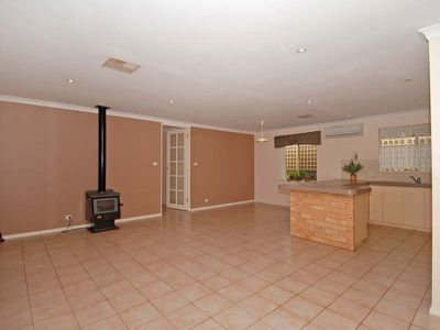 7 Heston Court, Kalgoorlie