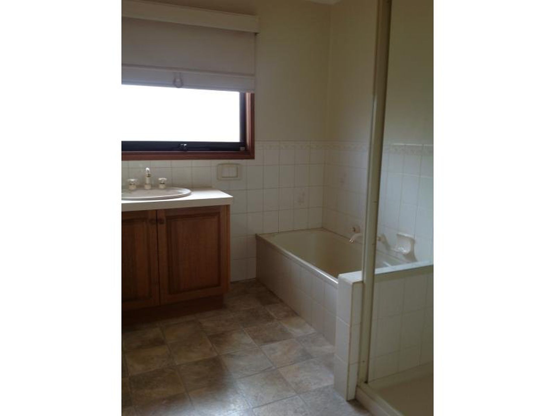 61A Lascelles Avenue, Manifold Heights