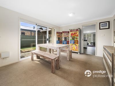 22 Wallcliffe Court, Wattle Grove