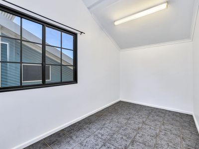 2 / 65 Shearwater Drive, Bakewell