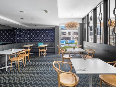 421 / 305 Murray Street, Perth