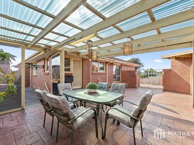 2 Valley Court, Dandenong North