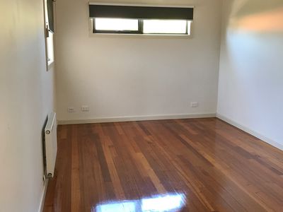 2 / 52 Mount Street, Glen Waverley