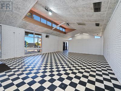 338 Canning Highway, Bicton