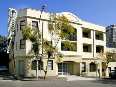 23 / 173-175 Cathedral Street, Woolloomooloo