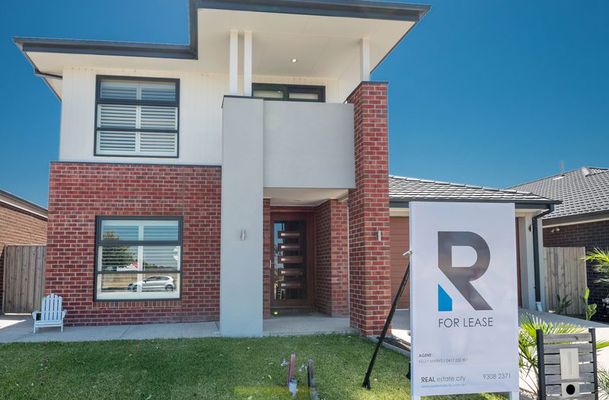 38 Greenvale Gardens Boulevard, Greenvale