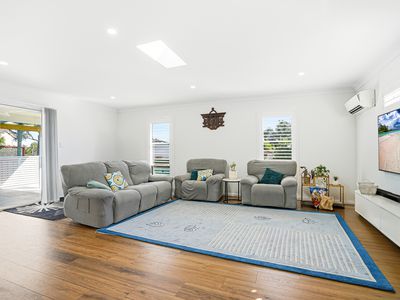 11 Loy Place, Quakers Hill