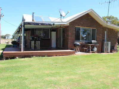 6113 Wakool Road, Wakool