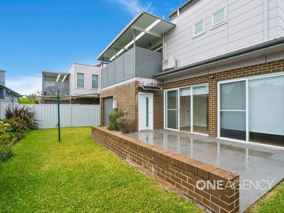 2 / 17 Duncan Street, Huskisson