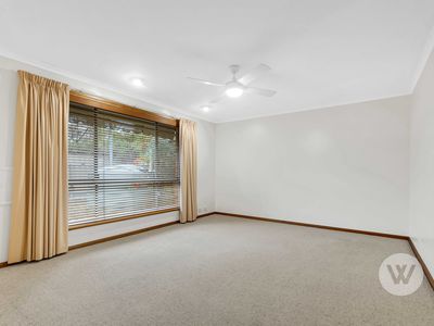 6 Timothy Court, Mitchell Park