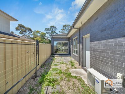 1 / 3 Rhodes Parade  , Pascoe Vale