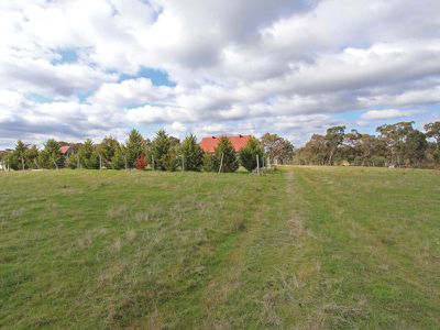 27 / Wilson Road, Heathcote
