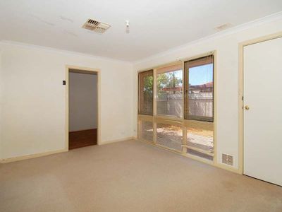 4 Blackall Place, Kalgoorlie