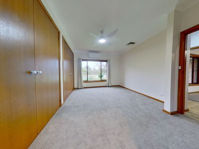 8 Royal Parade, Dubbo