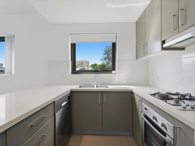 14 / 18-24 Torrens Avenue, The Entrance