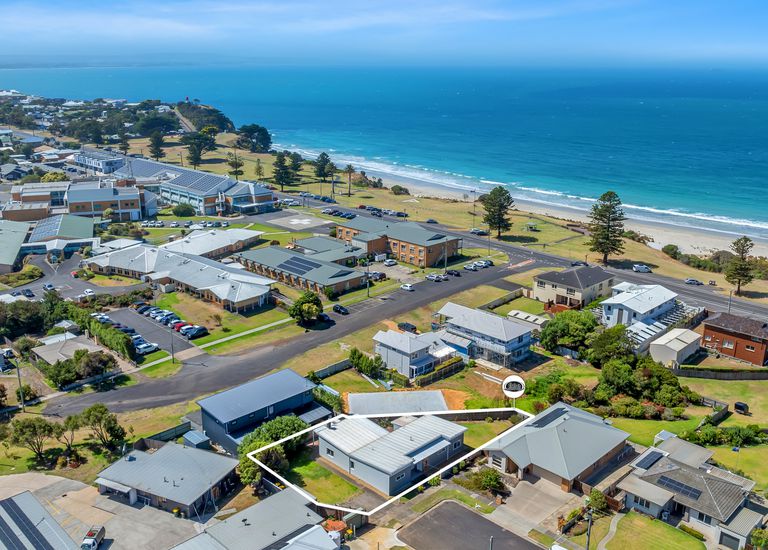 9 Market Court, Portland