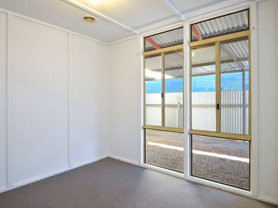 166 Davis Street, Victory Heights