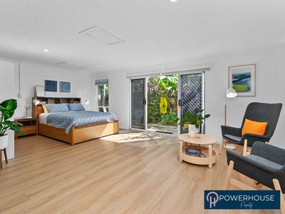 17-19 Tamarind Street, Holloways Beach