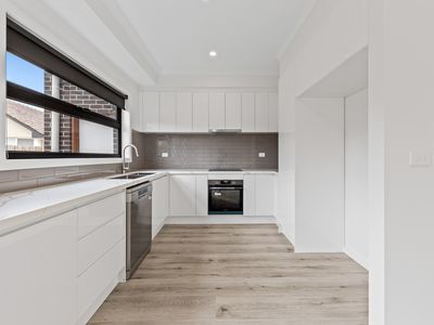 2 / 26 McLennan Street, Eumemmerring