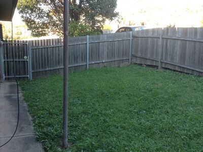 2 / 1 Melinda Grove, Lake Heights