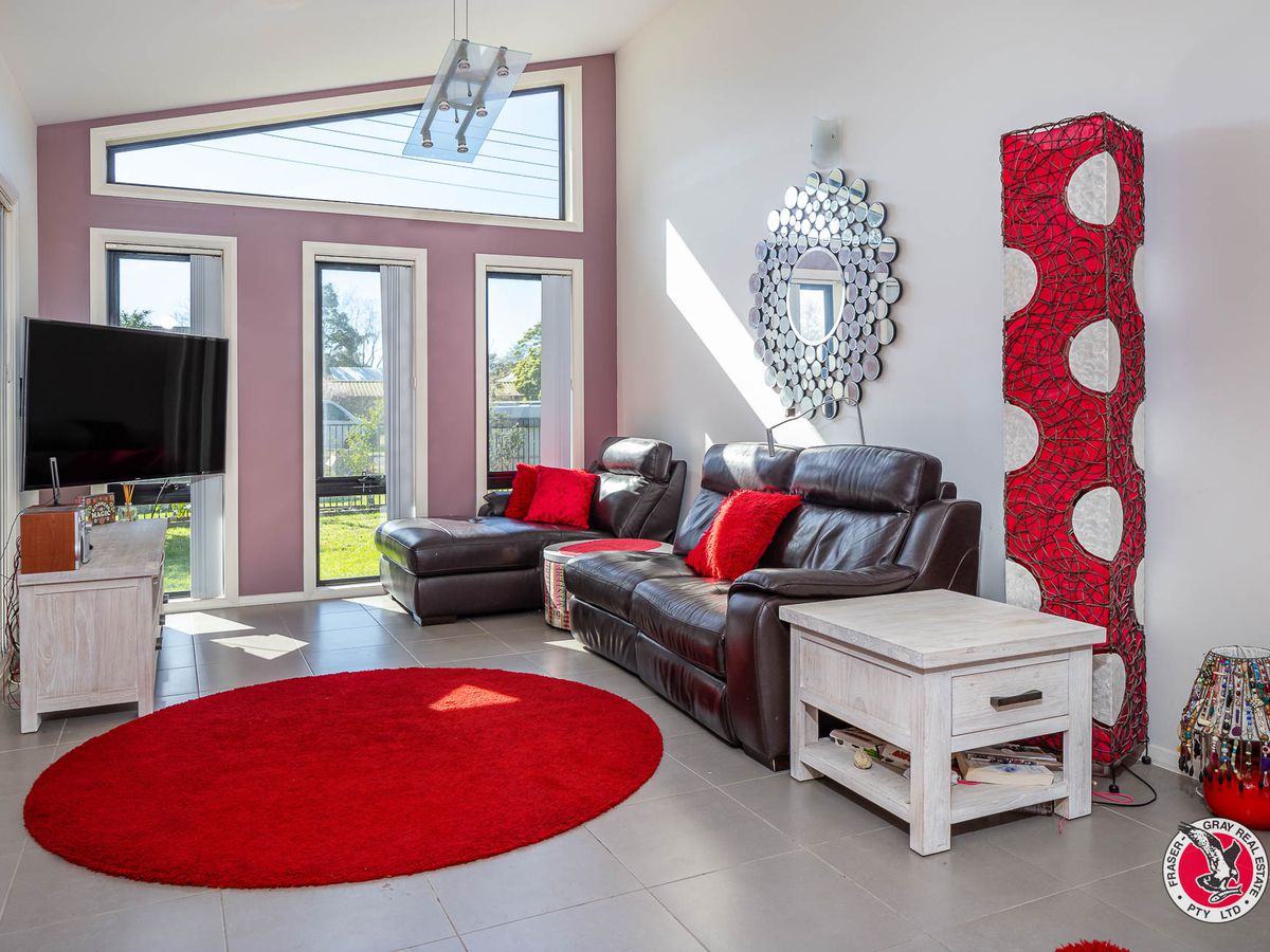 1 / 46 Heath Street, Broulee FraserGray Real Estate