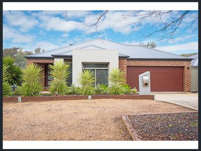 101 EMMA WAY, Glenroy