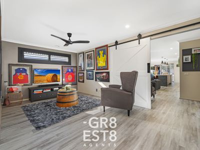 56 Crepe Avenue, Cranbourne West