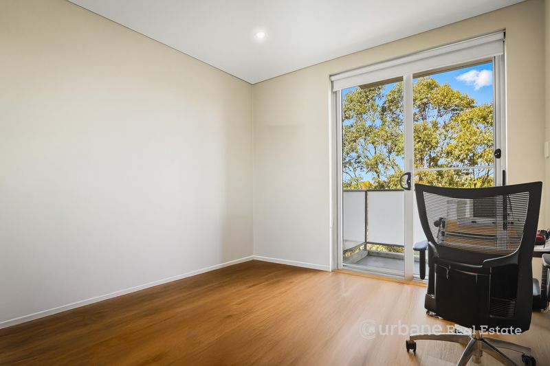 31 / 50 Loftus Crescent, Homebush