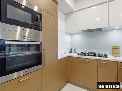 17 / 90 Terrace Road, East Perth