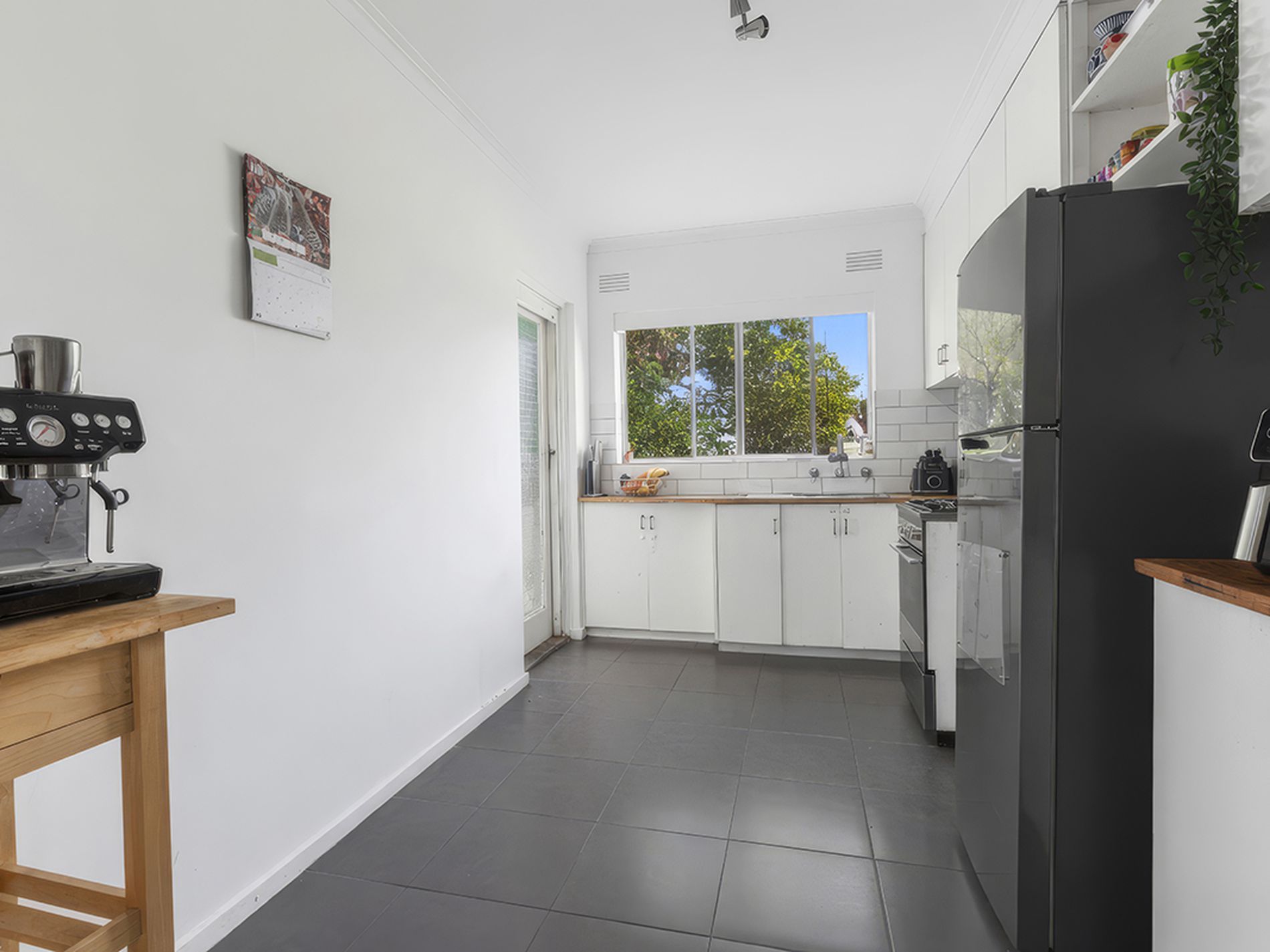 15 / 21-23 Tiuna Grove, Elwood