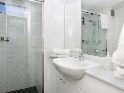 551 / 6 Cowper Wharf Road, Woolloomooloo