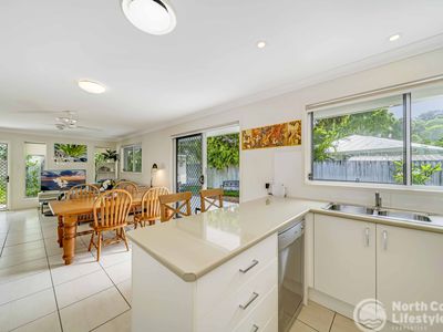 2 / 11 Miram Place, Ocean Shores