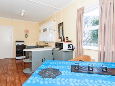 27 Blaxland Street, Eastern Heights