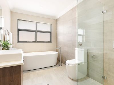 8 Oakes Avenue, Eastwood