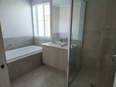 40 GRAYLING STREET, Seymour