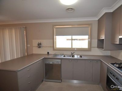 13 Cardiff Arms Avenue, Dubbo