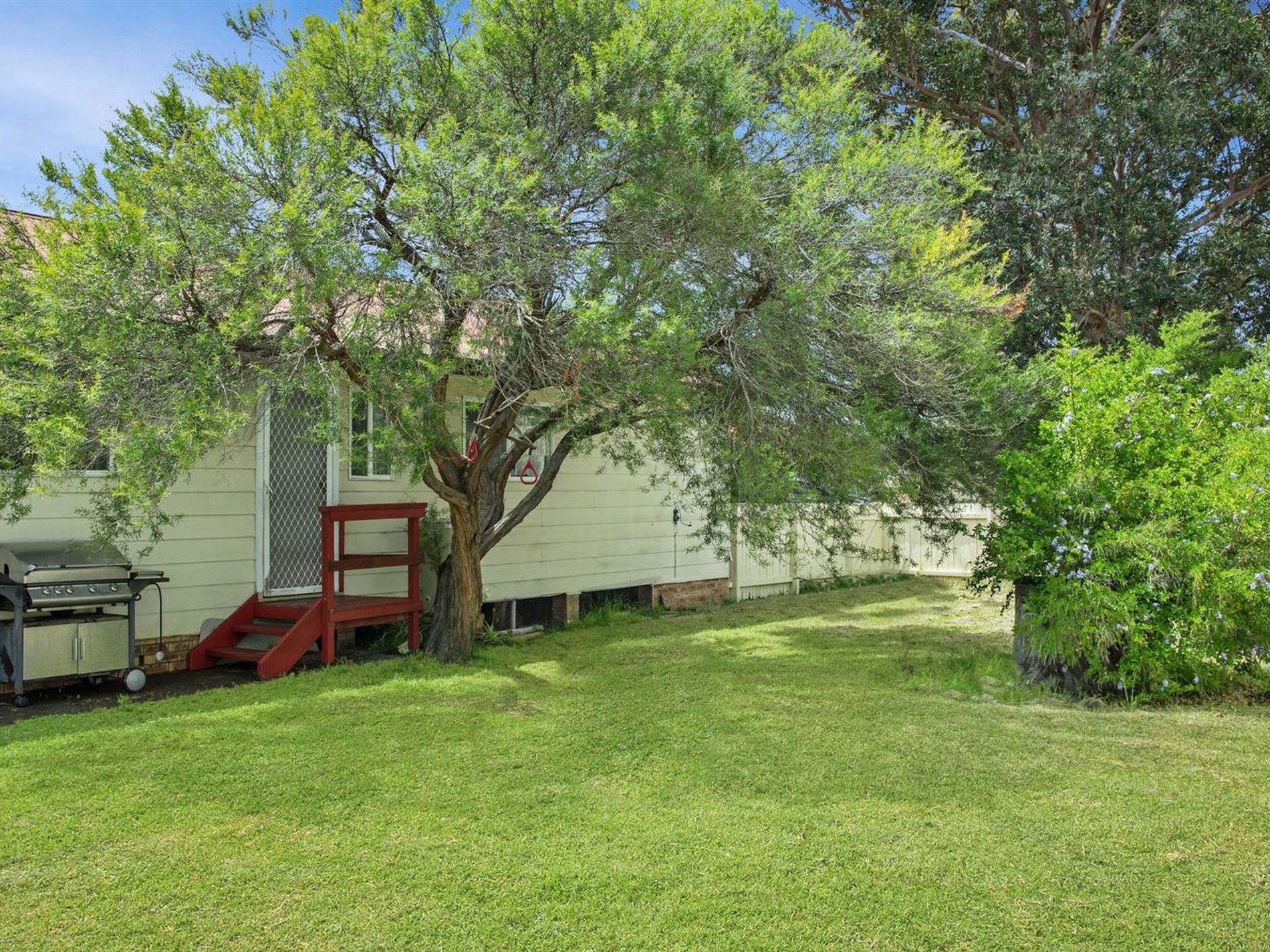 10 Lakewood Grove, Burrill Lake