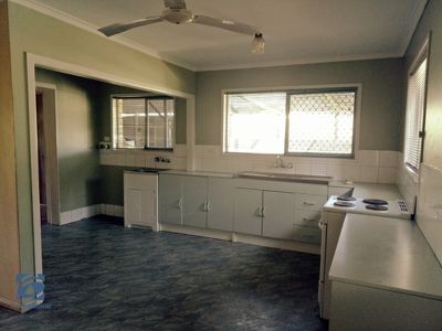 11 Kingsley Street, Rochedale South
