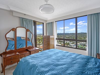 16F / 973 Gold Coast Highway, Palm Beach