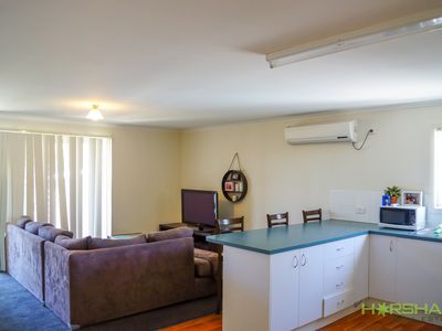 1 / 26 Philip Street, Horsham