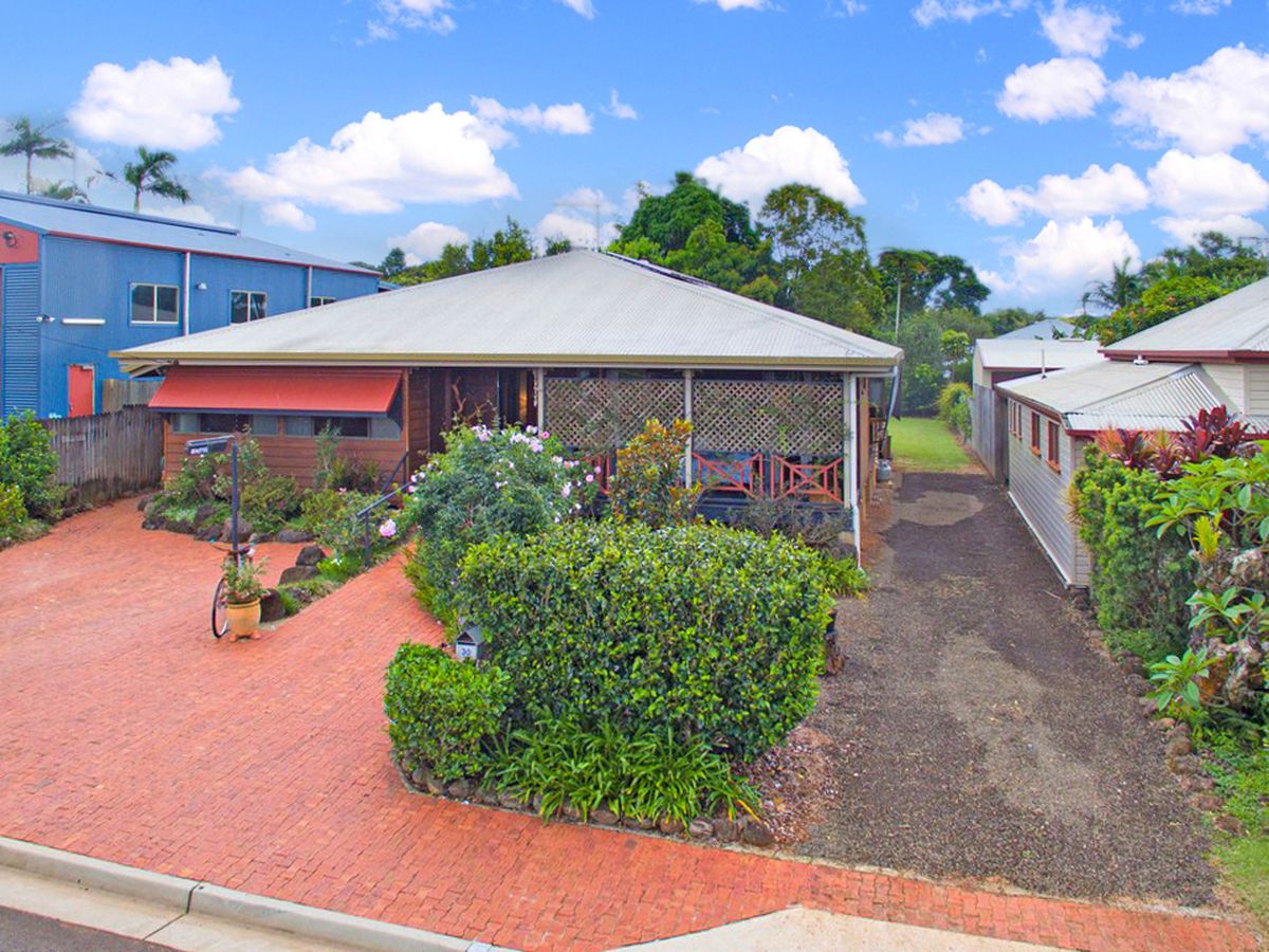30 Eacham Road, Yungaburra