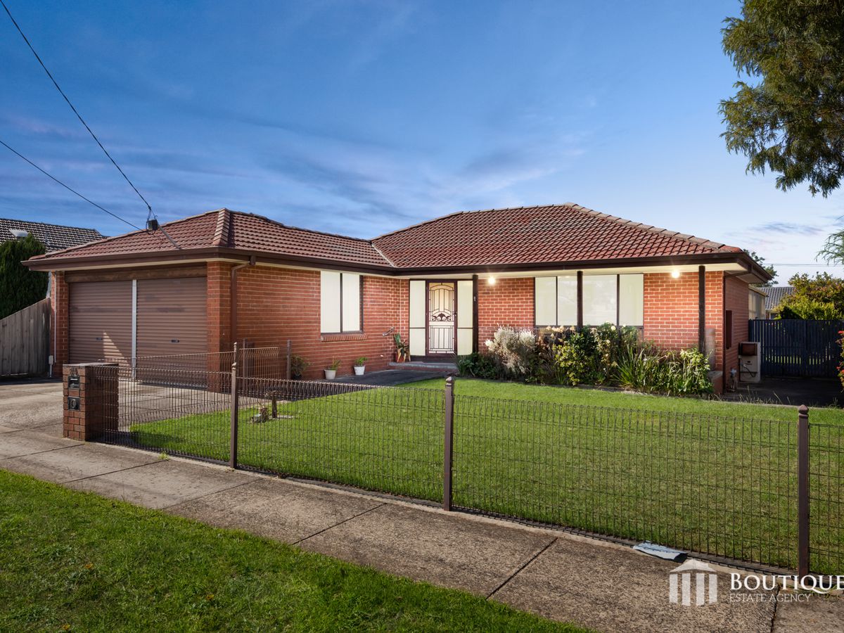 54 McKeon Circuit, Dandenong North