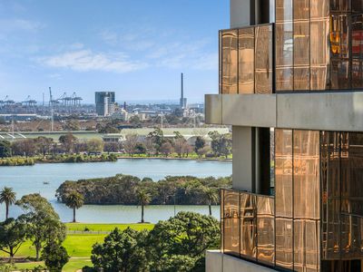 1005 / 480 St Kilda Road, Melbourne