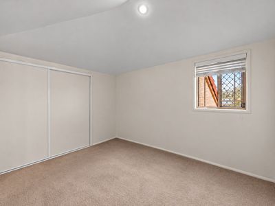 32 / 106 Jean Street, Grange