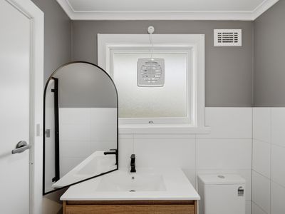 291-293 Hobart Road, Youngtown