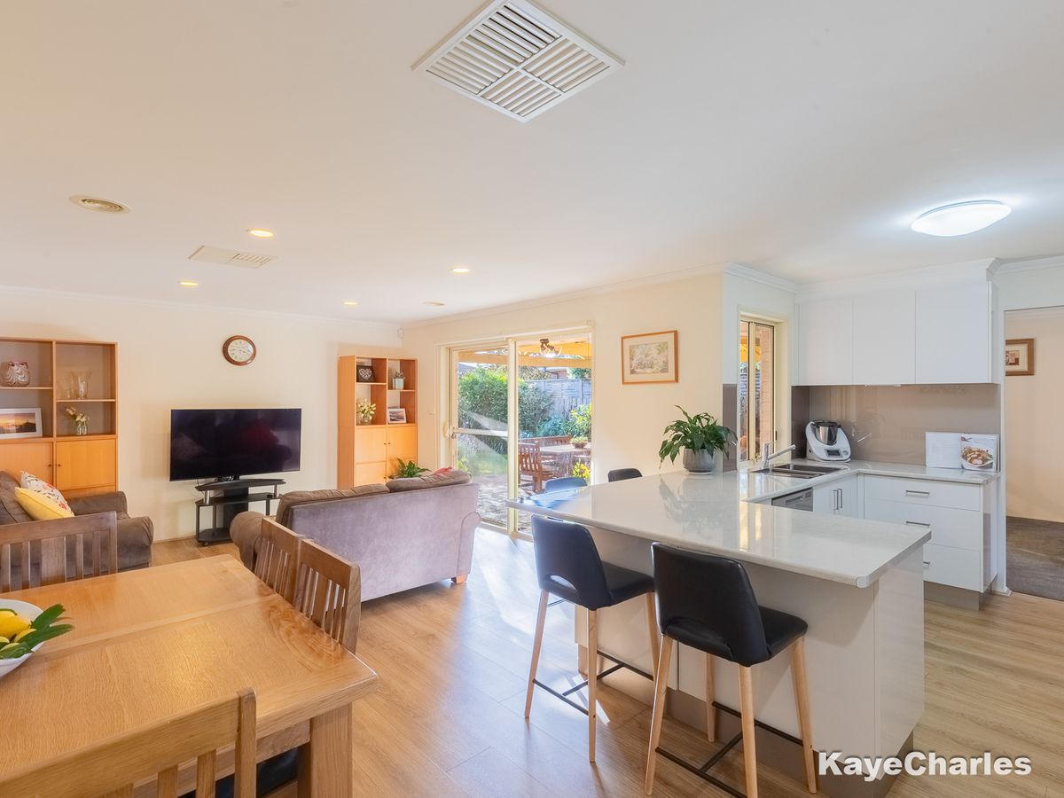 18 Retreat Circuit, Beaconsfield