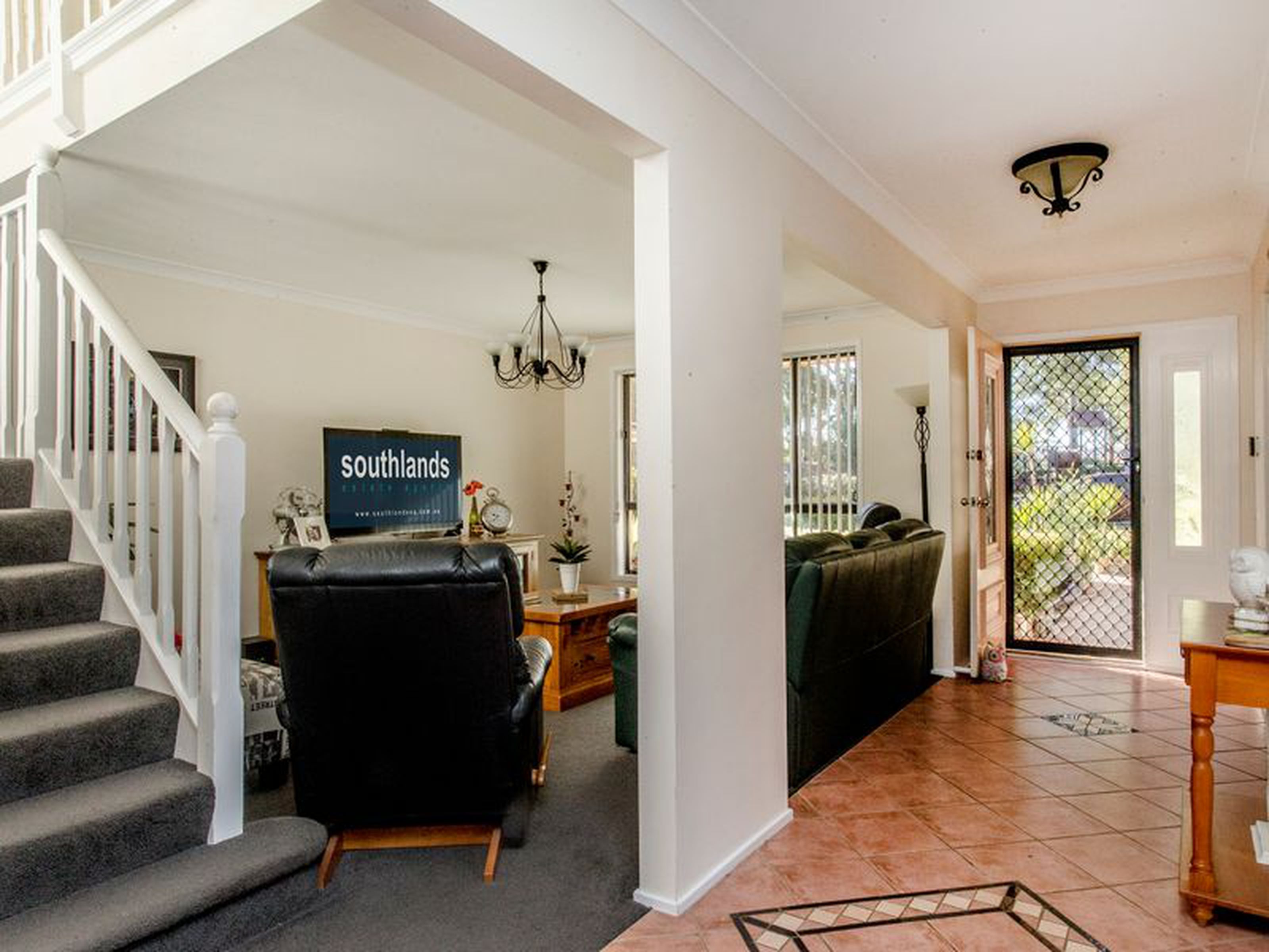 3 Bronte Way, GLENMORE PARK