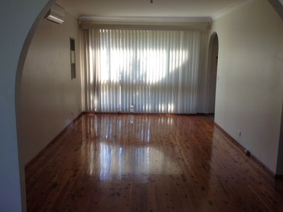 11 Deeson Place, Dapto