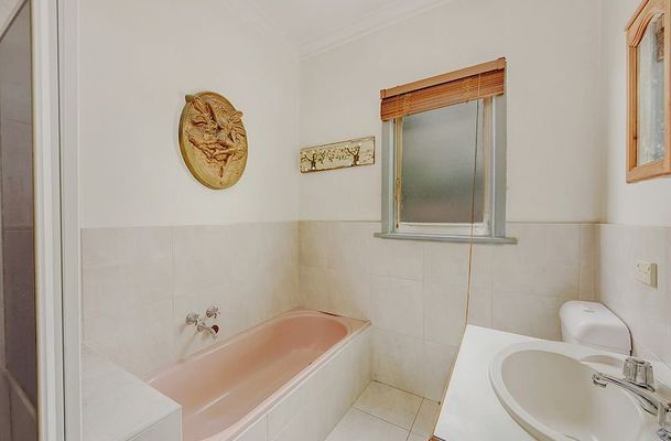 1 Edgar Street, Hadfield